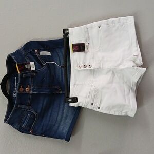 No Boundaries High Rise Shorts - Size 11 White And Denim 2 Pair Nwt